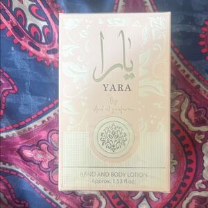 Ara Yara Hand and Body Lotion - Soft Pink